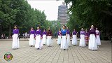 玲珑广场舞《又见北风吹》，小温、小马领舞，一如既往的轻盈优美