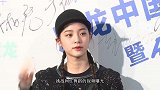 欧阳娜娜三姐妹同框学跳舞，舞姿魔性放飞自我