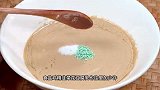 香菜葱花根据个人口味自行添加，吃火锅涮羊肉，这样的蘸料太香了