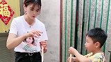 妹子厉害呀，这一脚差点把我伤口笑开裂！