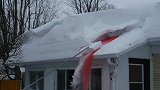简易的屋顶除雪滑动工具，看着很舒服