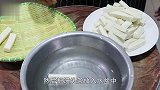 河南名菜水激馍怎样做才好吃？大厨教你正确做法，上桌瞬间被秒光