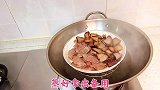 腊肠腊肉炒大蒜，蒜味浓郁，越嚼越香，超级下饭菜