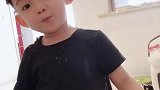 听见这首歌就要亲亲，都已经控制不住了