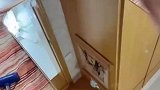 男子网购镜子变形，商家让他把镜子砸碎再重发