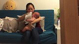 喝母乳的宝宝原来这么有脾气，宝宝：我就算饿死，也不会吃奶瓶的