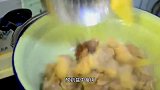 想知道饭店西红柿炖牛腩为啥好吃？原来是这么做的，软烂汤香浓