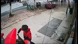 汽车维修发生事故，车辆自燃，修理工淡定面对