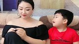 儿子被同学说长得丑，非得让妈妈去学校，说出原因妈妈心寒了！