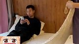 情侣拍变装视频，你别说还挺合身