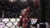 UFC-16年-本周最佳KO：熊孩子伤愈归来小试牛刀轻松斩敌（10月27日）-精华