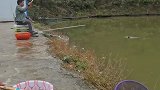 搞笑有这样的兄弟你说气人不气人钓鱼