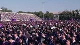 做一颗扎根西部的清华好土豆！清华大学2025年研究生毕业典礼上，毕业生代表冯晨龙深情致辞，在祖国最需要的广袤天地间，用滚烫青春谱写清华人的绚丽华章！