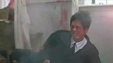这个男人的刀比枪还快！太帅气了