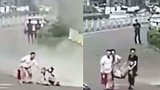 福建一等车男子被引燃 3路人冲过车流救人