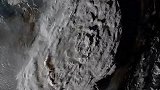 卫星捕捉汤加火山喷发影像 巨大冲击波清晰可见