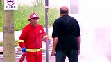 恶搞禁烟区抽烟的路人，这真是太过瘾了