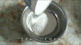 红豆和糯米这样做，手不沾面，软糯好吃，夏季不错的一道零食