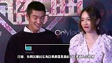 网友三亚偶遇杜江霍思燕夫妇，两人亲和力十足，杜江晒成“包公”