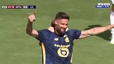 38岁吉鲁打进神仙球 胸部停球转身凌空破门