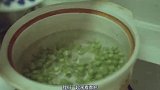 怀孕后，孕妈适量吃些青豆，能促进胎儿大脑发育，增强身体免疫力