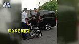 陈立农因受伤患急性皮肤病，坐轮椅现身机场，被疑为王彦霖当伴郎