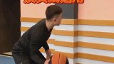 篮球单手传球训练及运用