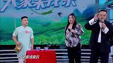 王一博坐姿充满了不羁，一秒变成王大爷