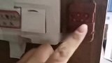 卷帘门开关在楼道，员工下班全靠百米冲刺