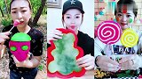 美女直播吃骷髅棒棒糖，看着真过瘾，是我向往的生活