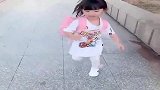 萌娃：女儿去学校上学，回家后还想要工资