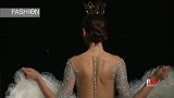 白色轻纱服，厚重的裙摆，形成鲜明的对比！