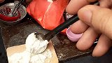 迷你厨房，1分钱买的纯牛奶，用来做馒头真香啊，吃一个就很饱了