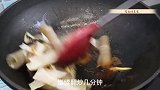 红烧猪皮卷，入口即化，丰富的胶原蛋白，比猪皮冻真的好吃太多了