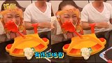 甄子丹与老婆汪诗诗比手速，手速极快轻松完胜，自侃今晚要睡沙发