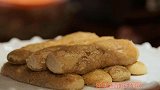 香港街头小店，来一份提拉米苏，甜食让人满足