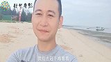 虎子大潮去赶海，捡了条大海鱼，鱿鱼鲍鱼全是好货，乐开花了