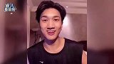 太秃然！韩美娟真实发际线大公开，离开假发刘海秒变油腻大叔