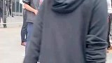 小姐姐压力很大脸上好久没笑容了