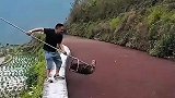我以为是橡胶跑道呢