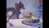 猫和老鼠：汤姆招待美女吃饭，杰瑞变成了酒保，给汤姆服务！