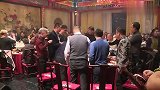 德云社徒弟台上表演，郭德纲和妻子台下乐坏了，你认出了谁？