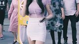 这样的身材应该会有很多人羡慕吧，不过感觉还差了点什么？