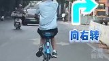 #武汉小伙手指转向灯刷屏 温馨提示：安全出行，车道选择比手势丝滑更重要~