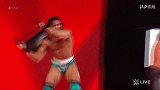 WWE-18年-RAW第1304期：双打赛 罗门伦斯&罗林斯VS欧文斯&马哈尔集锦-精华