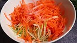 自己蒸的萝卜丝为啥没有饭店的好吃？学会这几招，想失败都难