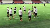 欧青赛-17年-德国U21训练备战决赛 格哈特竟惨遭队友欺凌-专题