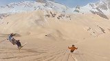 撒哈拉沙漠刮起沙尘暴 法国阿尔卑斯山的白雪被沙尘覆盖