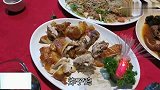 实拍广东农村酒席，一桌15个菜1300块钱，看看都有哪些菜
