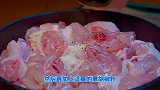 谁说鸡不可貌相？一尝即醉，这道葱油焖鸡的魅力你抵挡得住吗